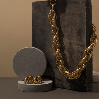 Leilão Presencial  - A decorrer - Jóias - Items a decorrer