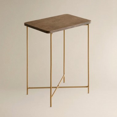 Item leilão e catálogo a decorrer com bloco estático e redes sociais